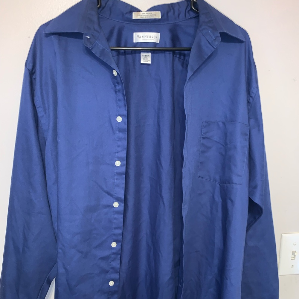 Like new worn once men’s dress shirt